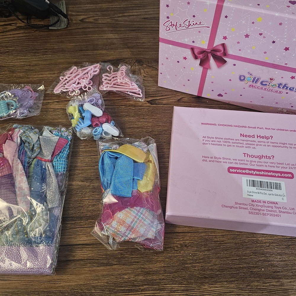 Style & Shine Doll Clothes Set